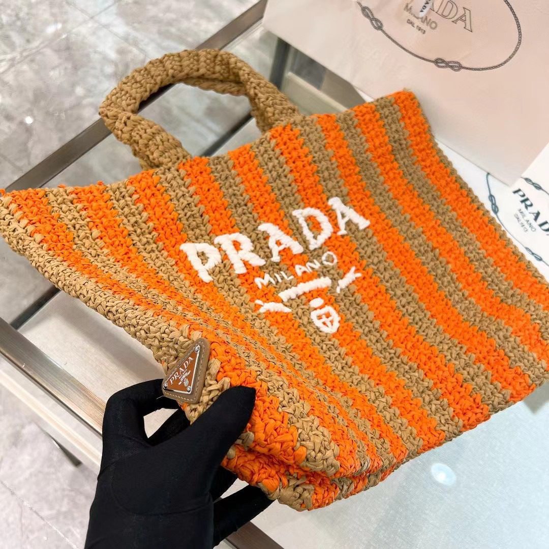 Prada Crochet Tote Bag 1BG392 view 3