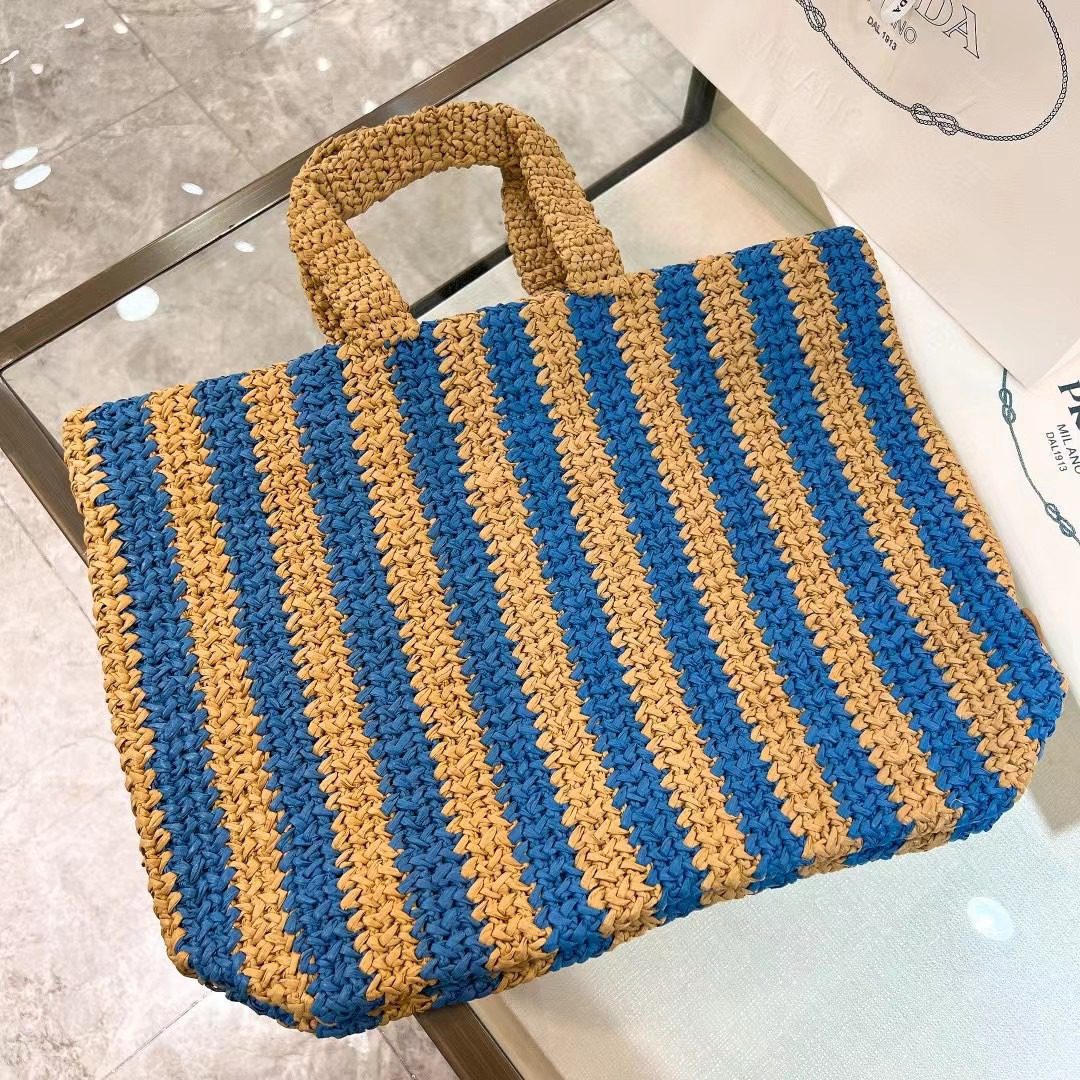 Prada Crochet Tote Bag 1BG392 view 2