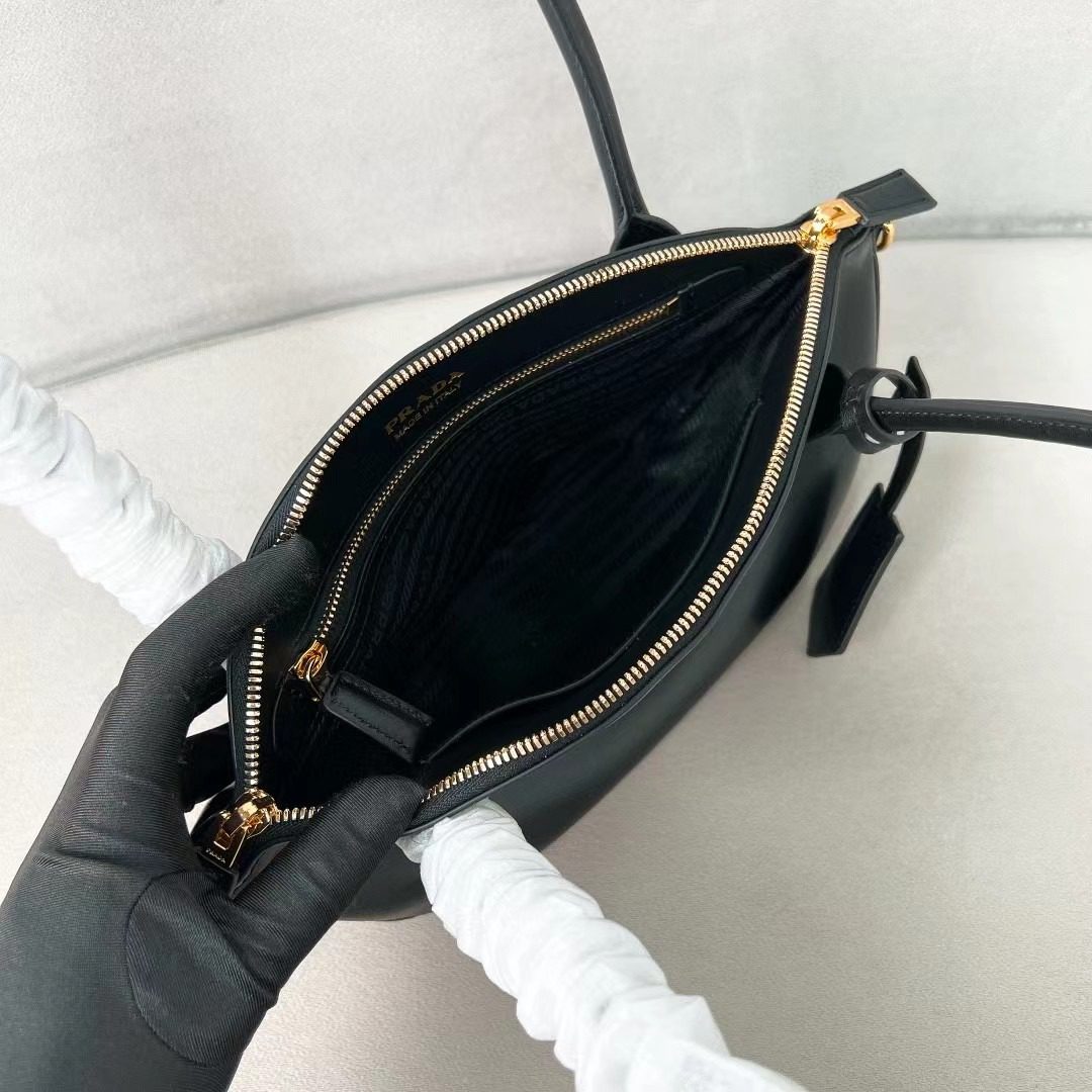 Prada Small Leather Handbag 1BA427 view 9