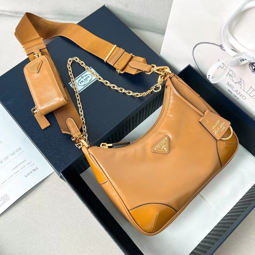 Prada Re-Edition 2005 Leather Bag 1BH204 view 1