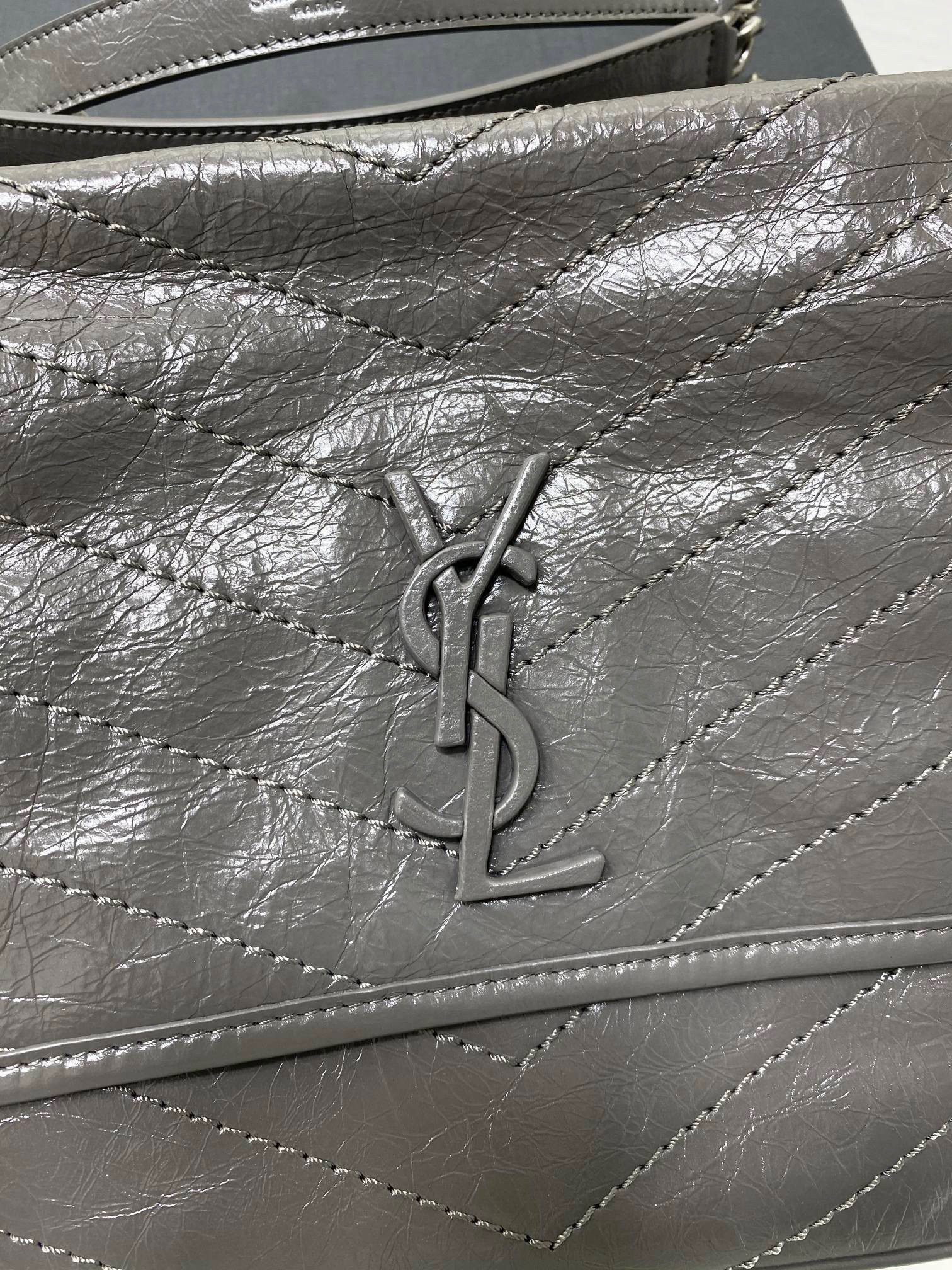 Saint Laurent Niki Bag view 4