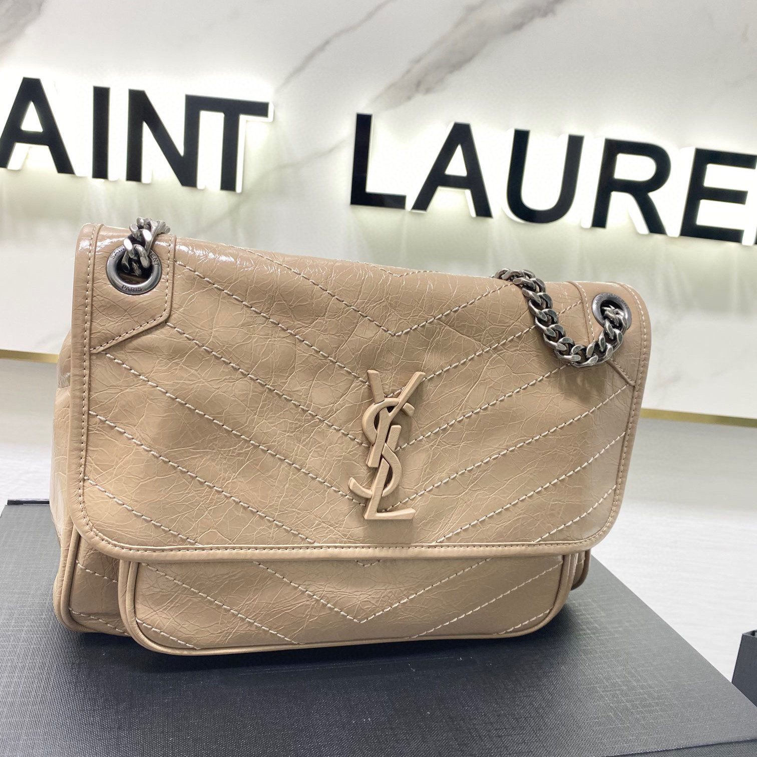Saint Laurent Niki Bag view 3