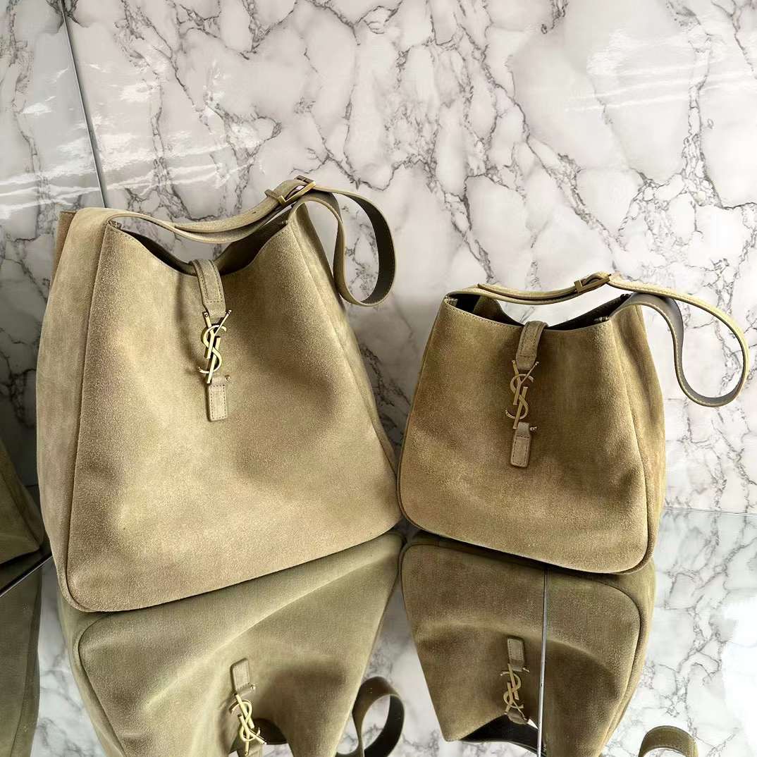 Saint Laurent LE 5 À 7 Hobo Bag view 1