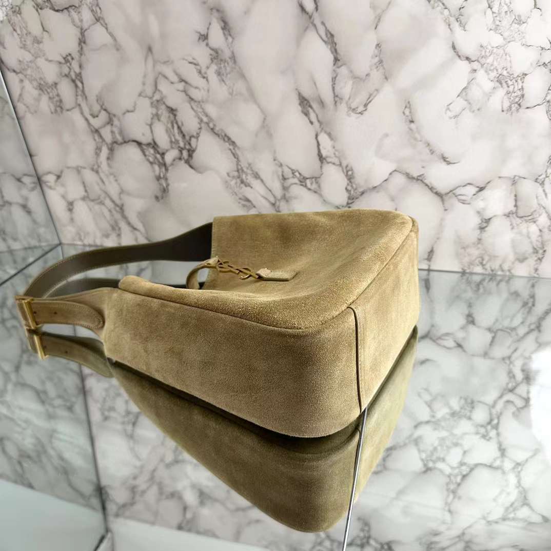 Saint Laurent LE 5 À 7 Hobo Bag view 4
