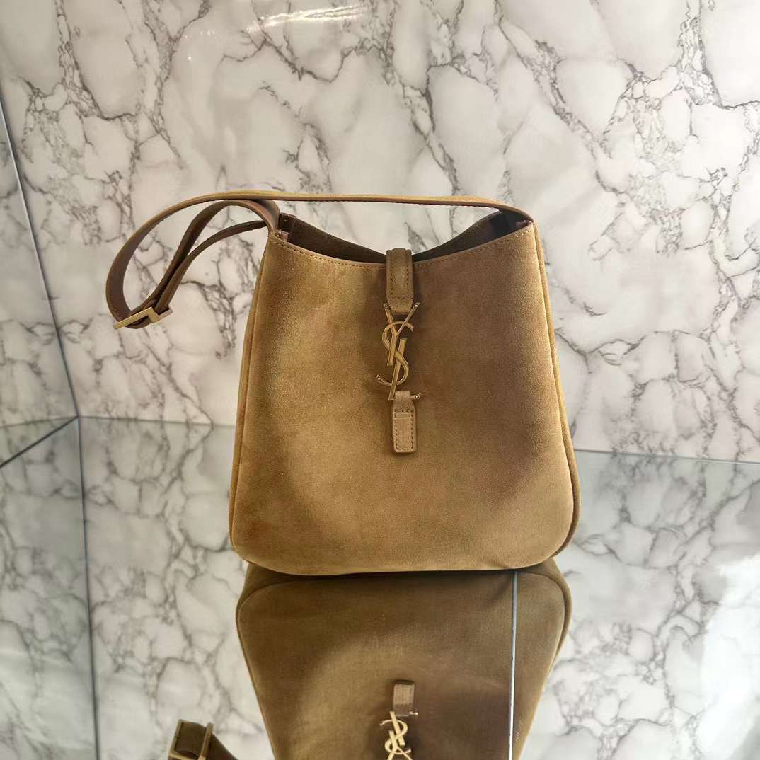 Saint Laurent LE 5 À 7 Hobo Bag in Lambskin view 1