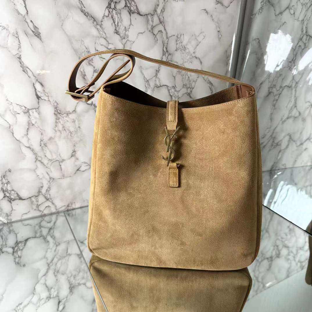 Saint Laurent LE 5 À 7 Hobo Bag in Lambskin view 2