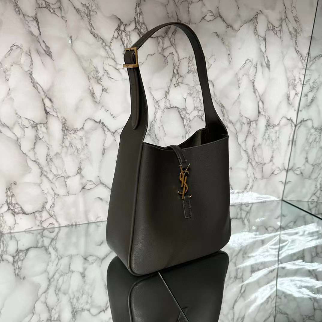 Saint Laurent LE 5 À 7 Hobo Bag view 2