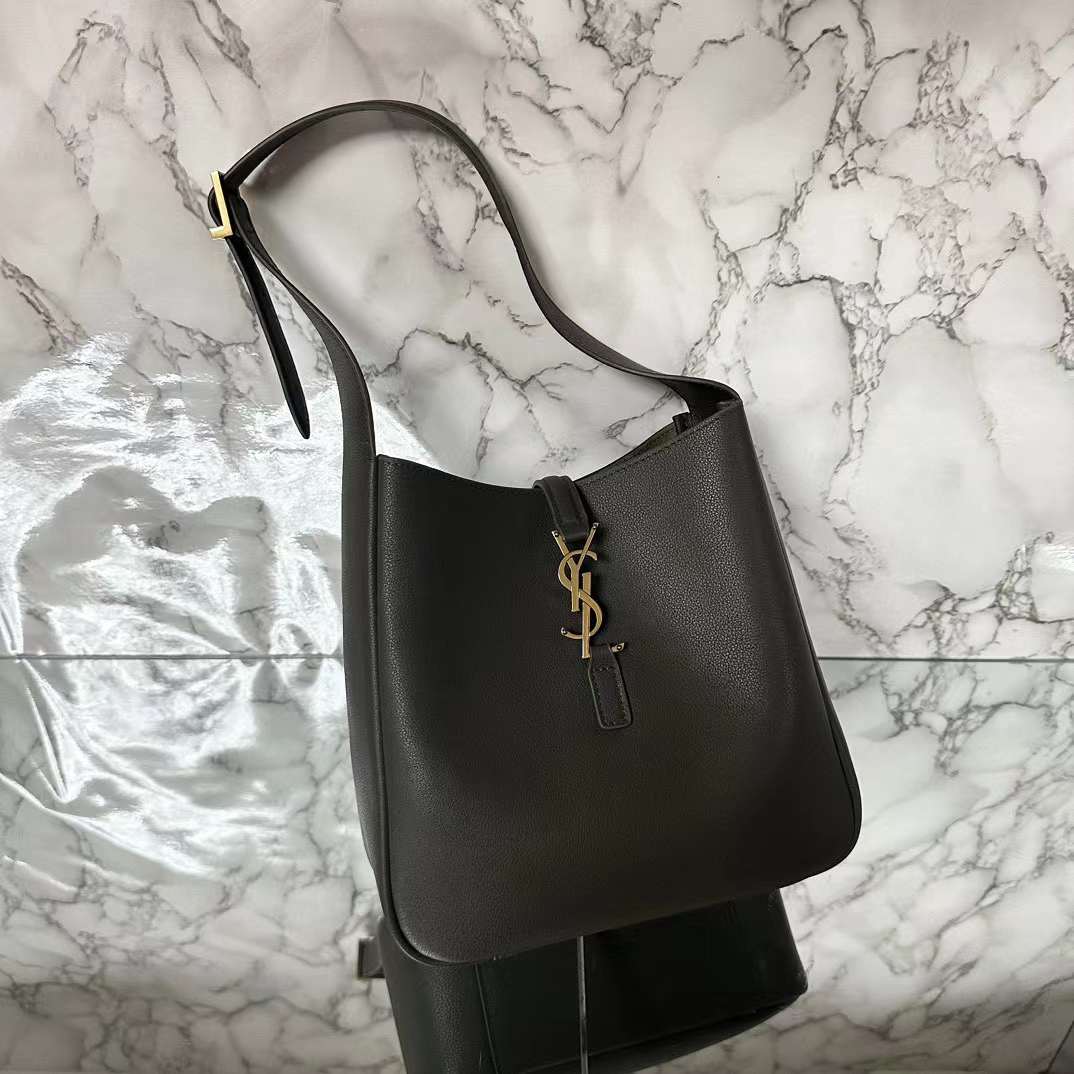 Saint Laurent LE 5 À 7 Hobo Bag view 7