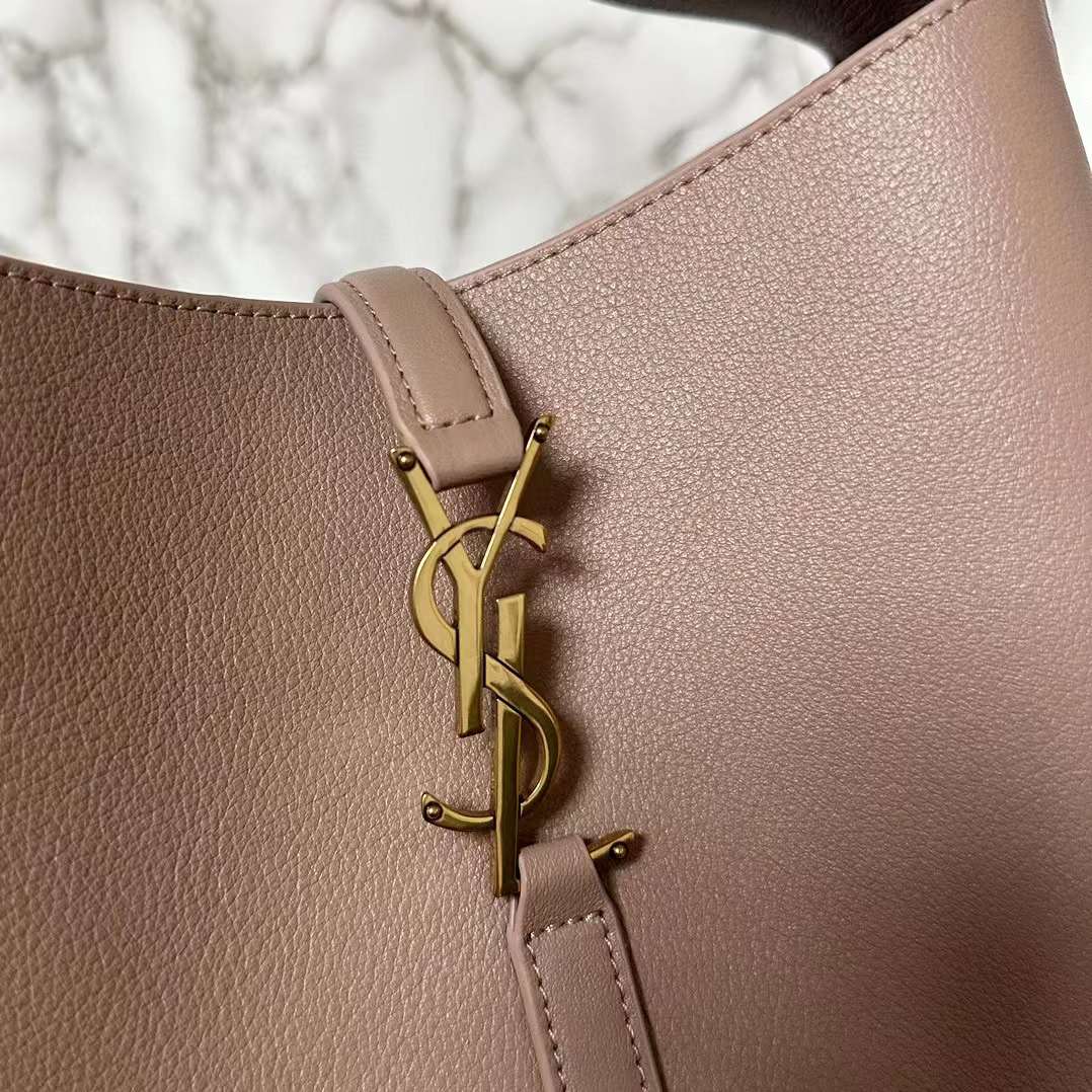 Saint Laurent LE 5 À 7 Hobo Bag view 5