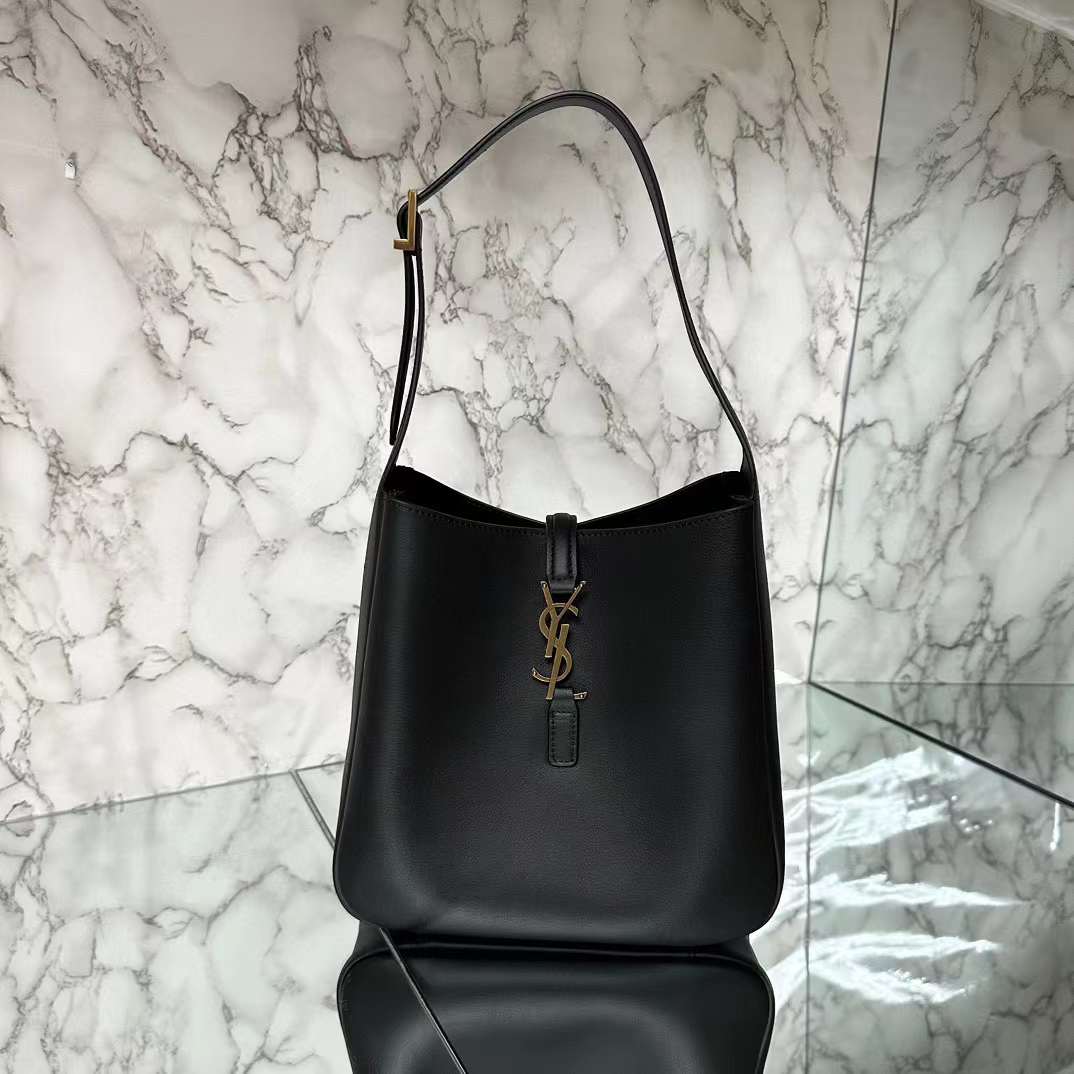 Saint Laurent LE 5 À 7 Hobo Bag in Suede view 1