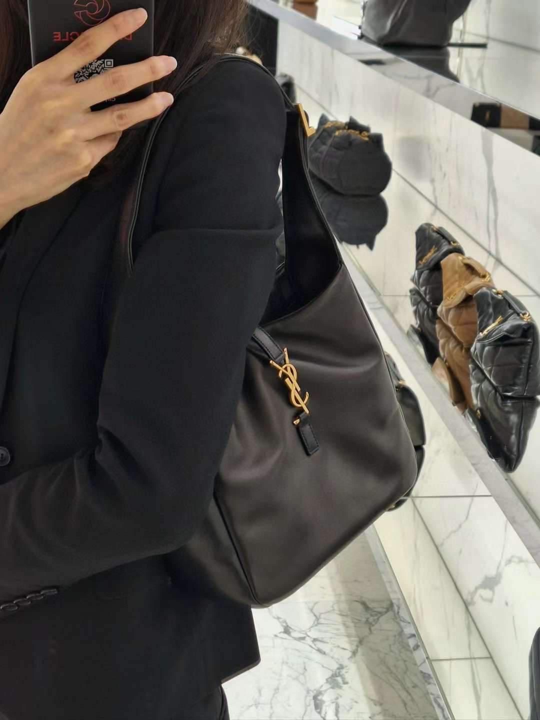 Saint Laurent LE 5 À 7 Hobo Bag in Suede view 9