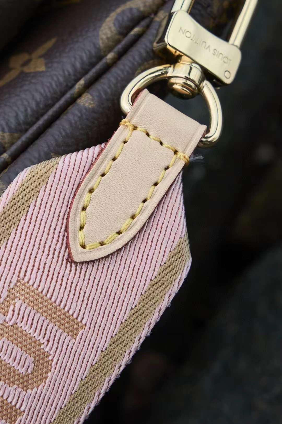 Louis Vuitton Multi Pochette Accessoires Bag M44813/44840 view 3