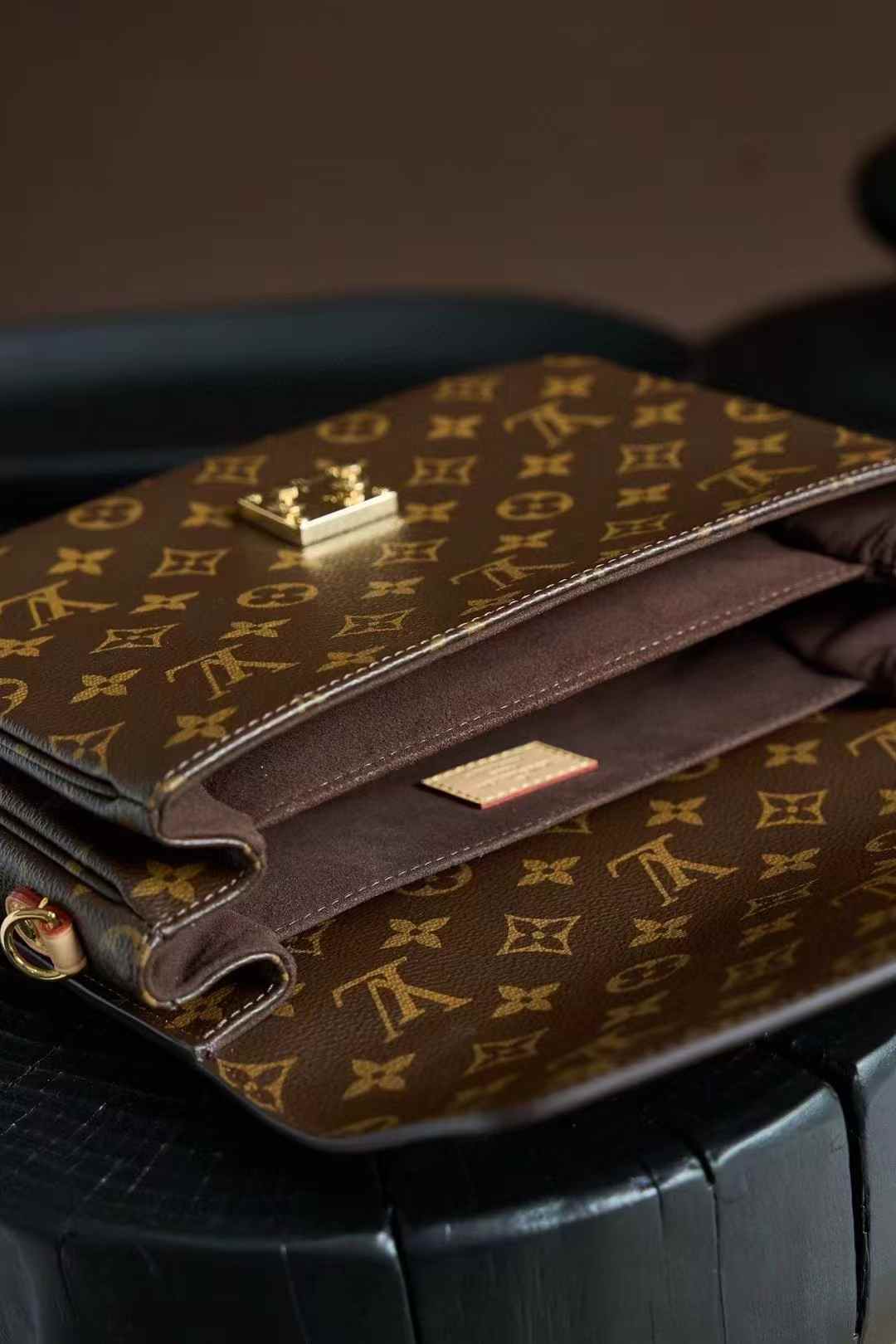 Louis Vuitton Pochette MéTis Bag M44875/44876 view 14