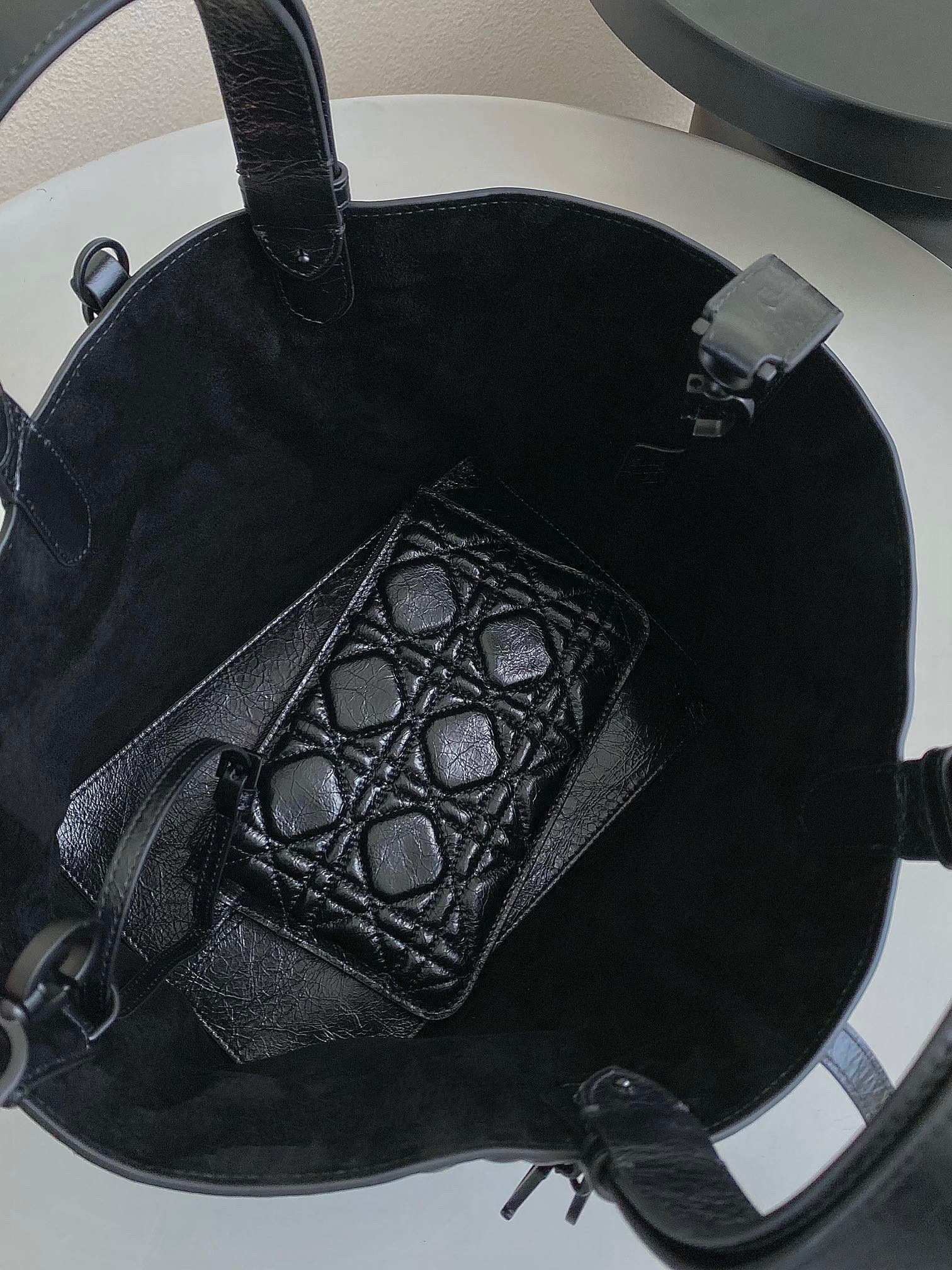 Dior Toujours Bag Crinkled Calfskin view 6