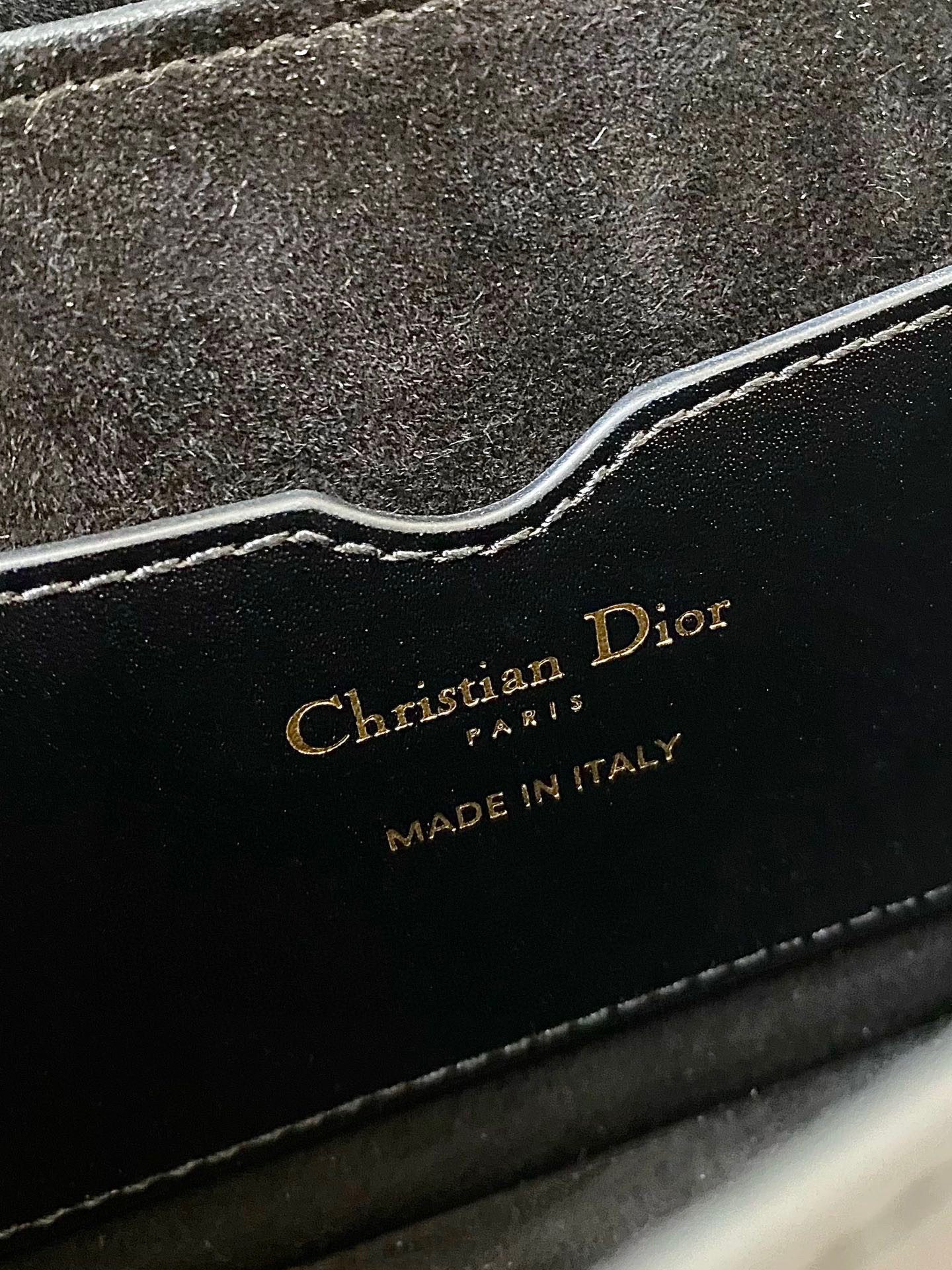 Dior East-West Bobby Bag view 8