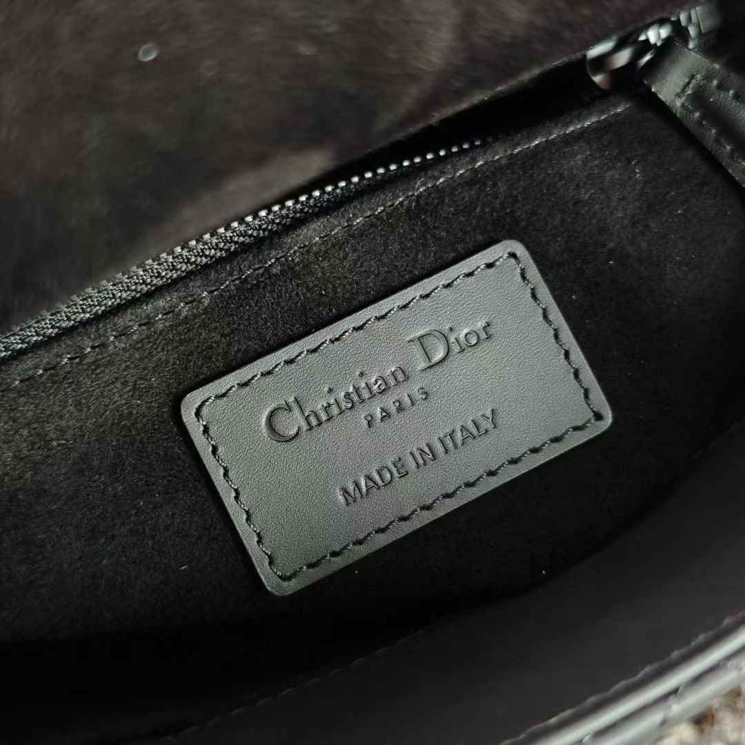 Dior Lady Bag Ultramatte Cannage Calfskin view 5