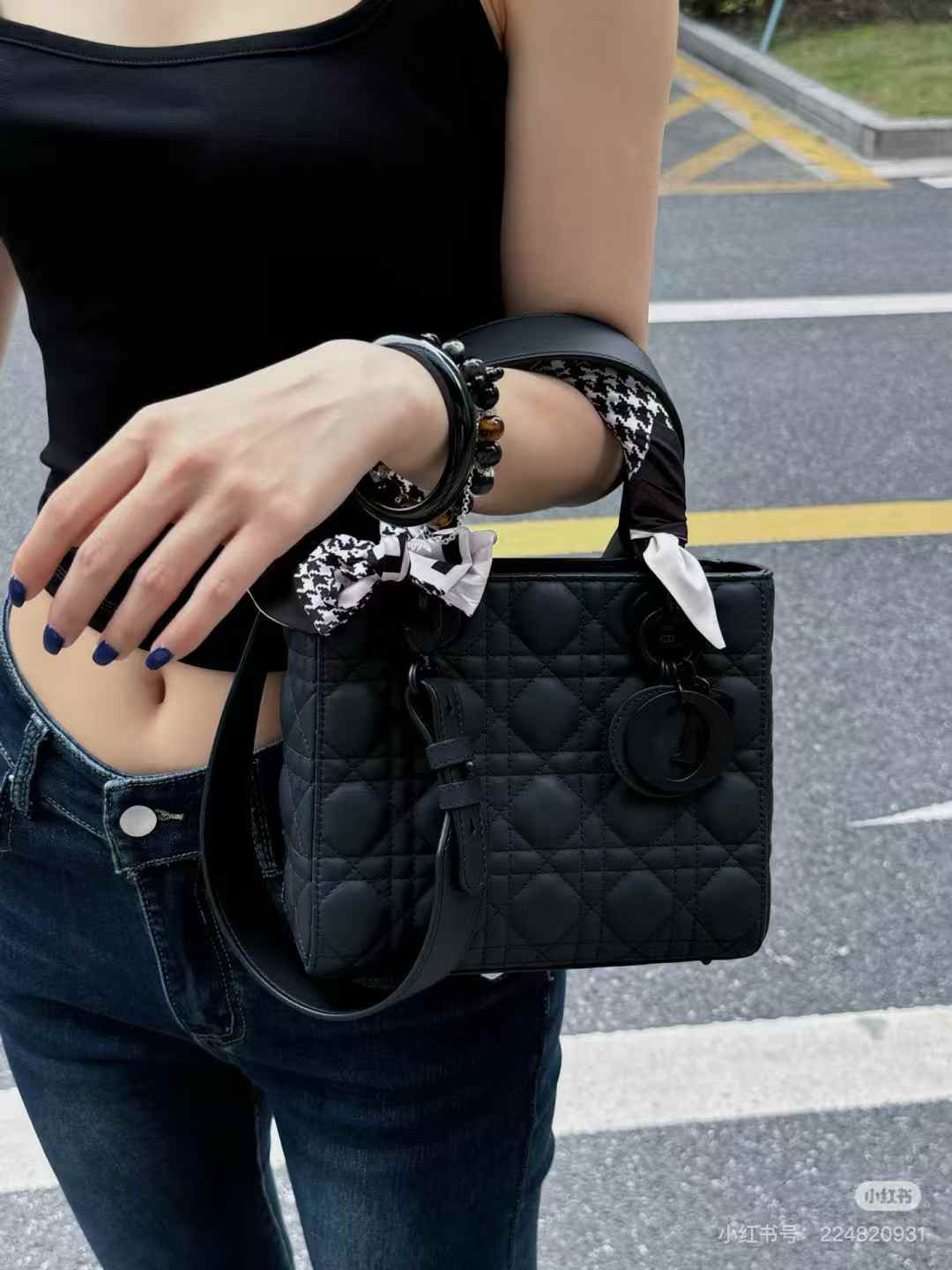 Dior Lady Bag Ultramatte Cannage Calfskin view 9