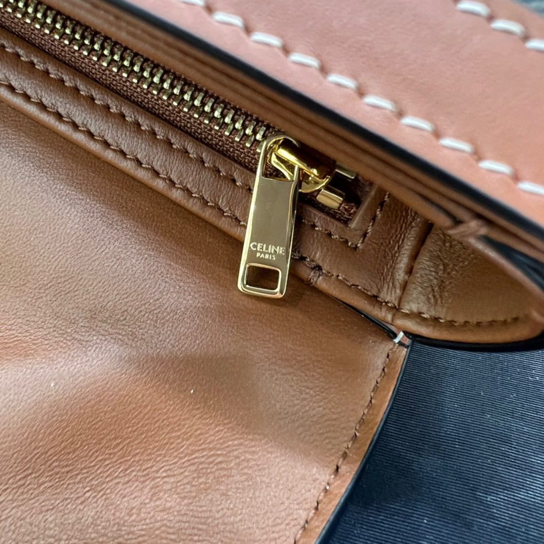 Celine Besace Clea Triomphe Bag view 4