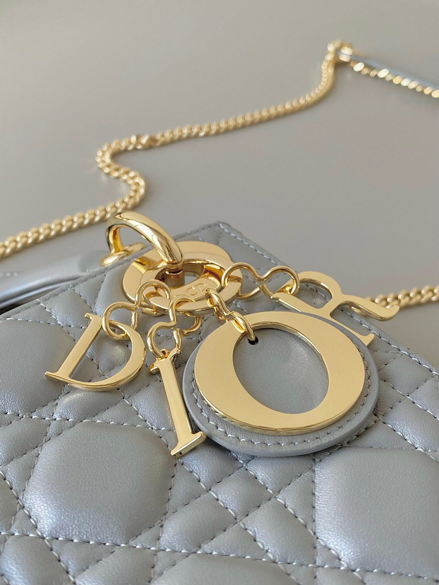 Dior Mini Lady Bag Pearlescent Lambskin view 4