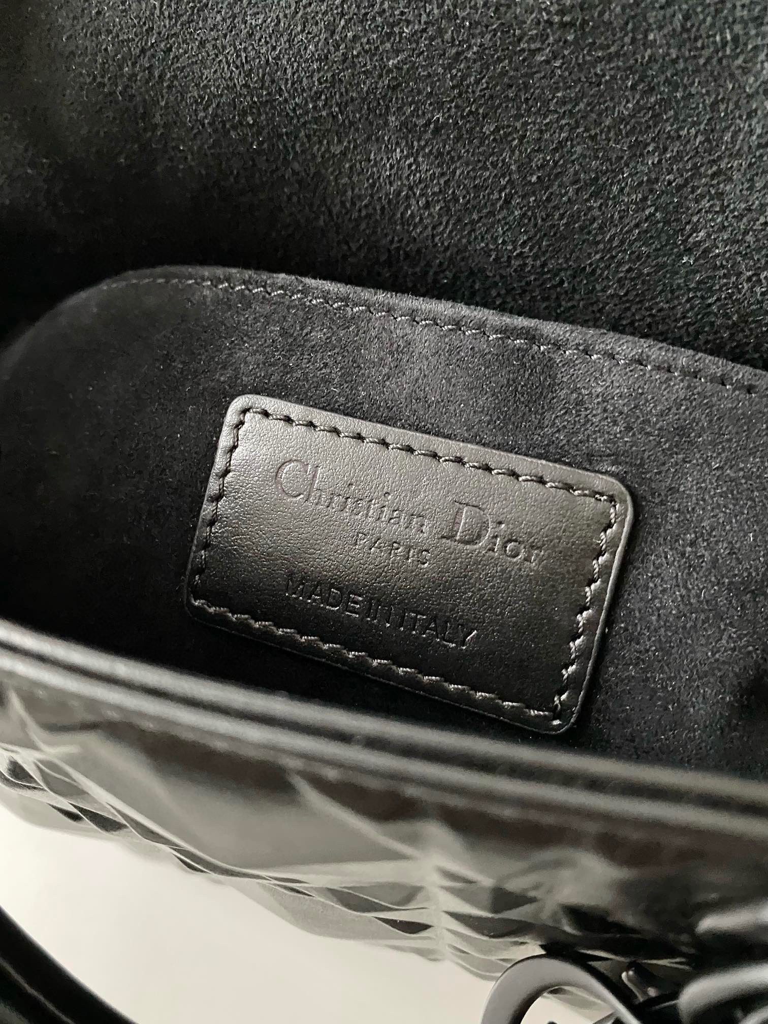 Dior D-Joy Bag with Diamond Motif view 8