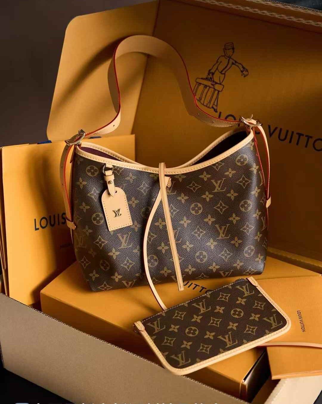Louis Vuitton Carryall M46203 view 1