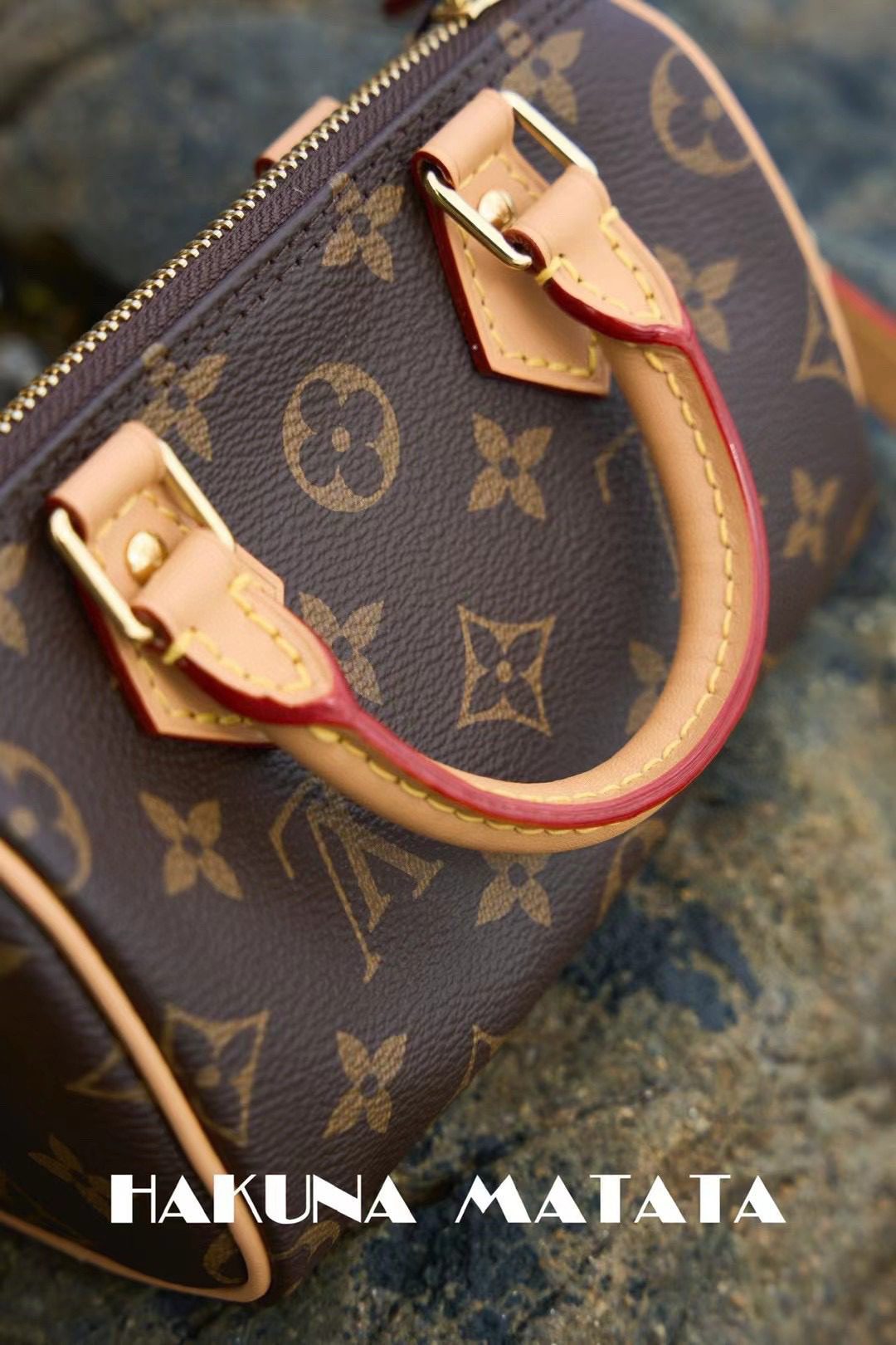 Louis Vuitton Nano Speedy M81085 view 3