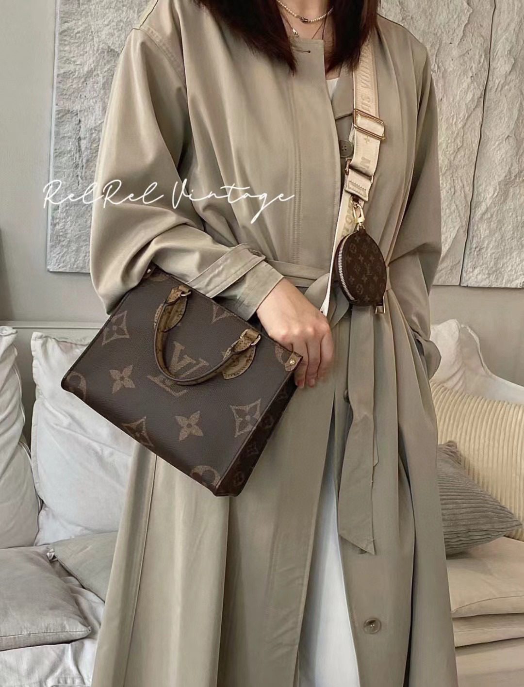 Louis Vuitton Onthego M47373 view 10