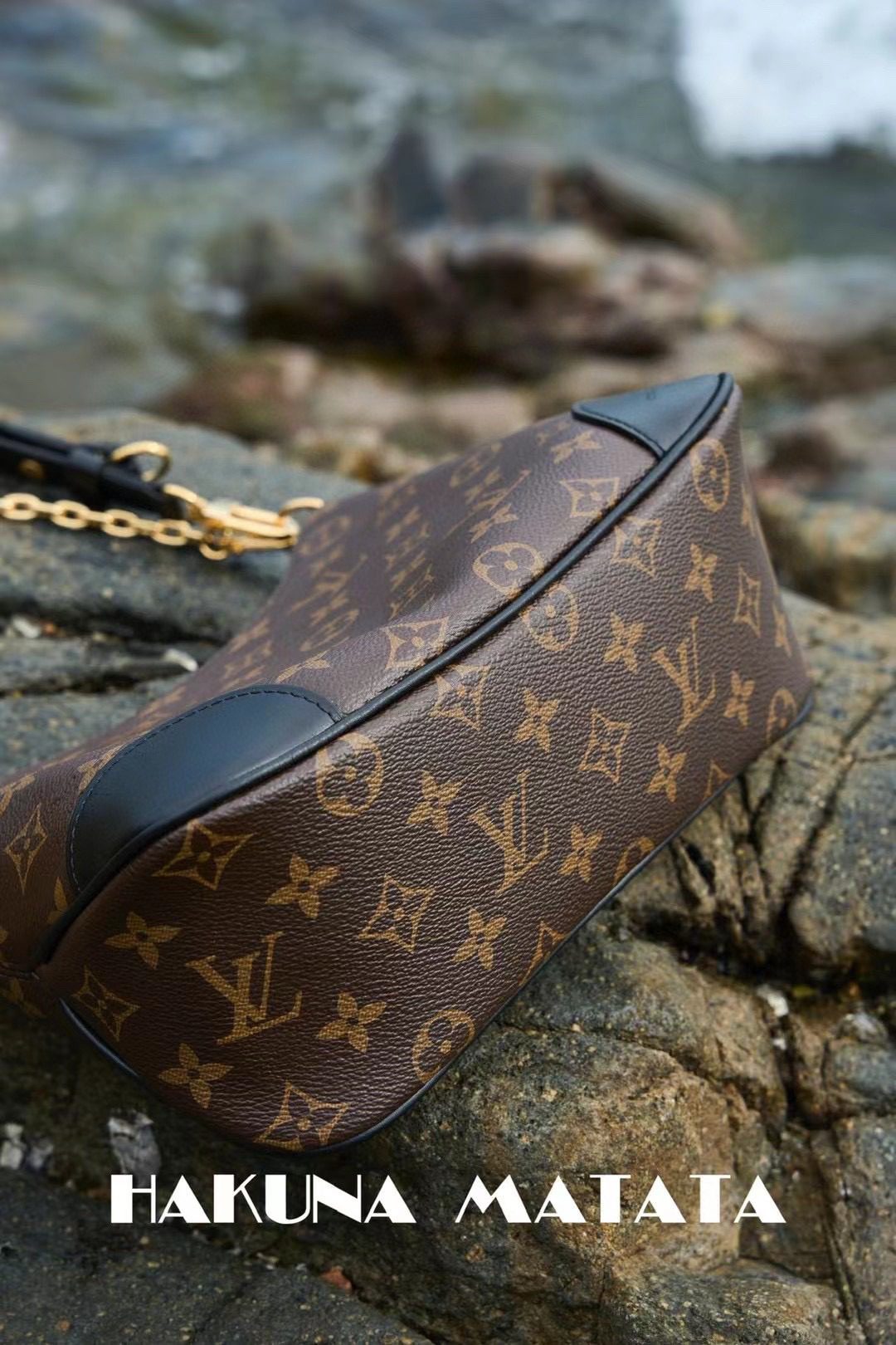 Louis Vuitton Boulogne M45832/45831 view 2