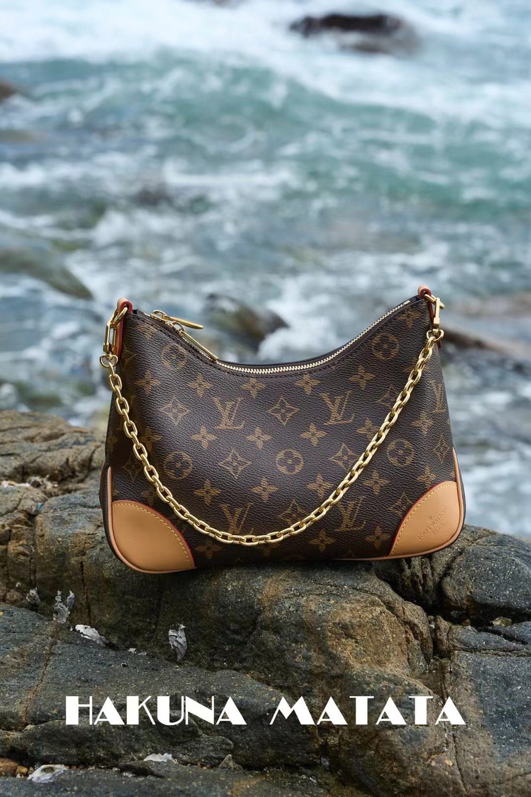 Louis Vuitton Boulogne M45832/45831 view 2