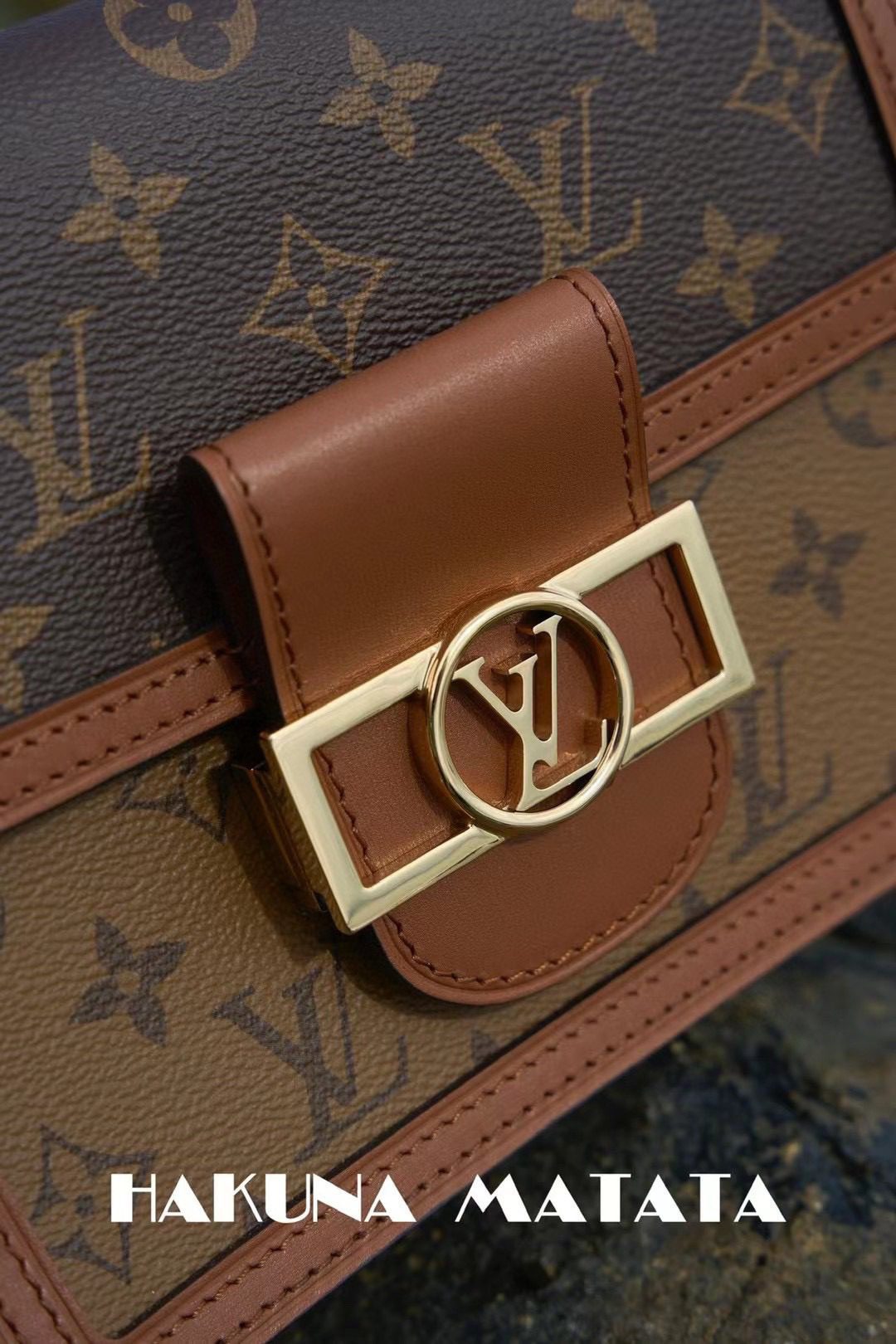 Louis Vuitton Mini Dauphine M45959 view 3