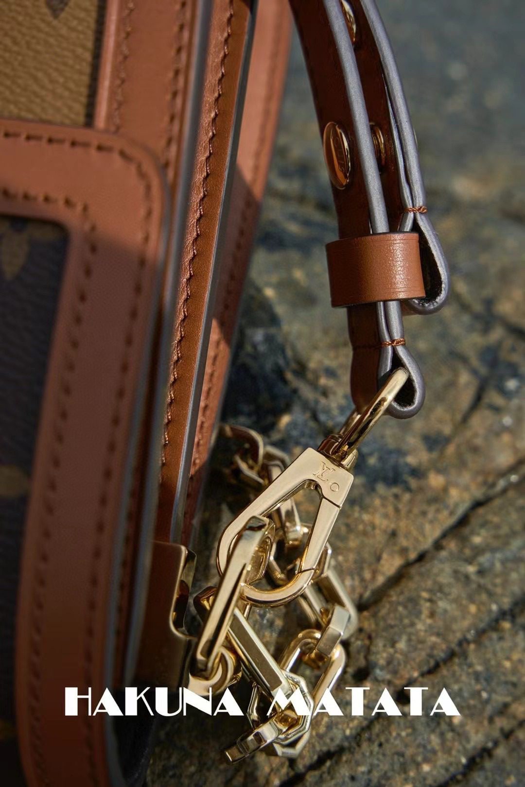 Louis Vuitton Dauphine M45958 view 8