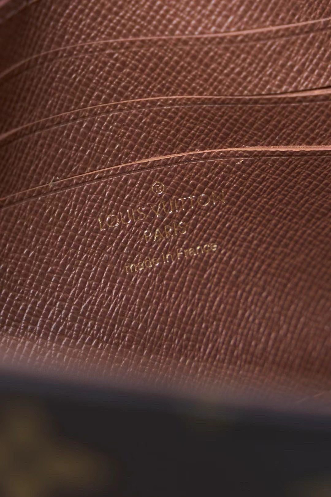 Louis Vuitton Wallet On Chain Ivy M81911 view 8