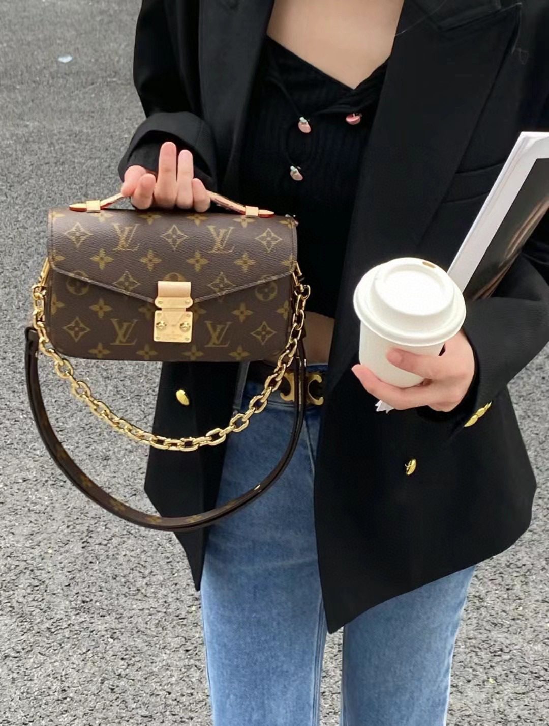 Louis Vuitton Pochette MéTis East West M46279 view 10