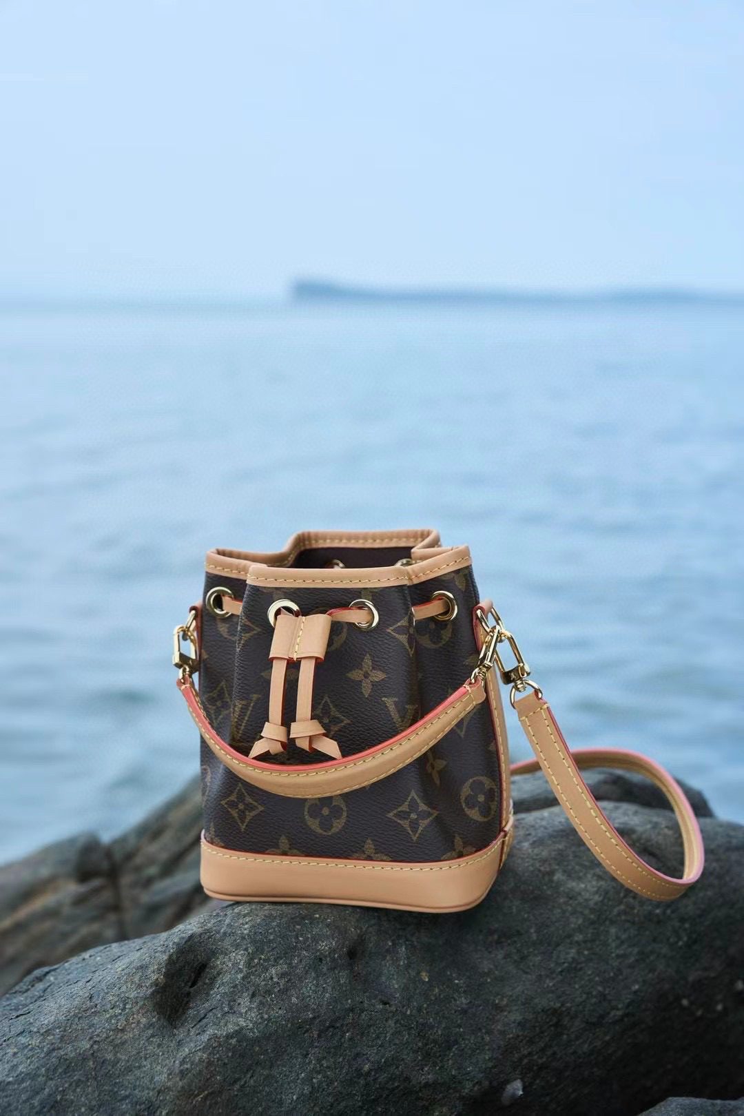 Louis Vuitton Nano Noé M81266 view 1