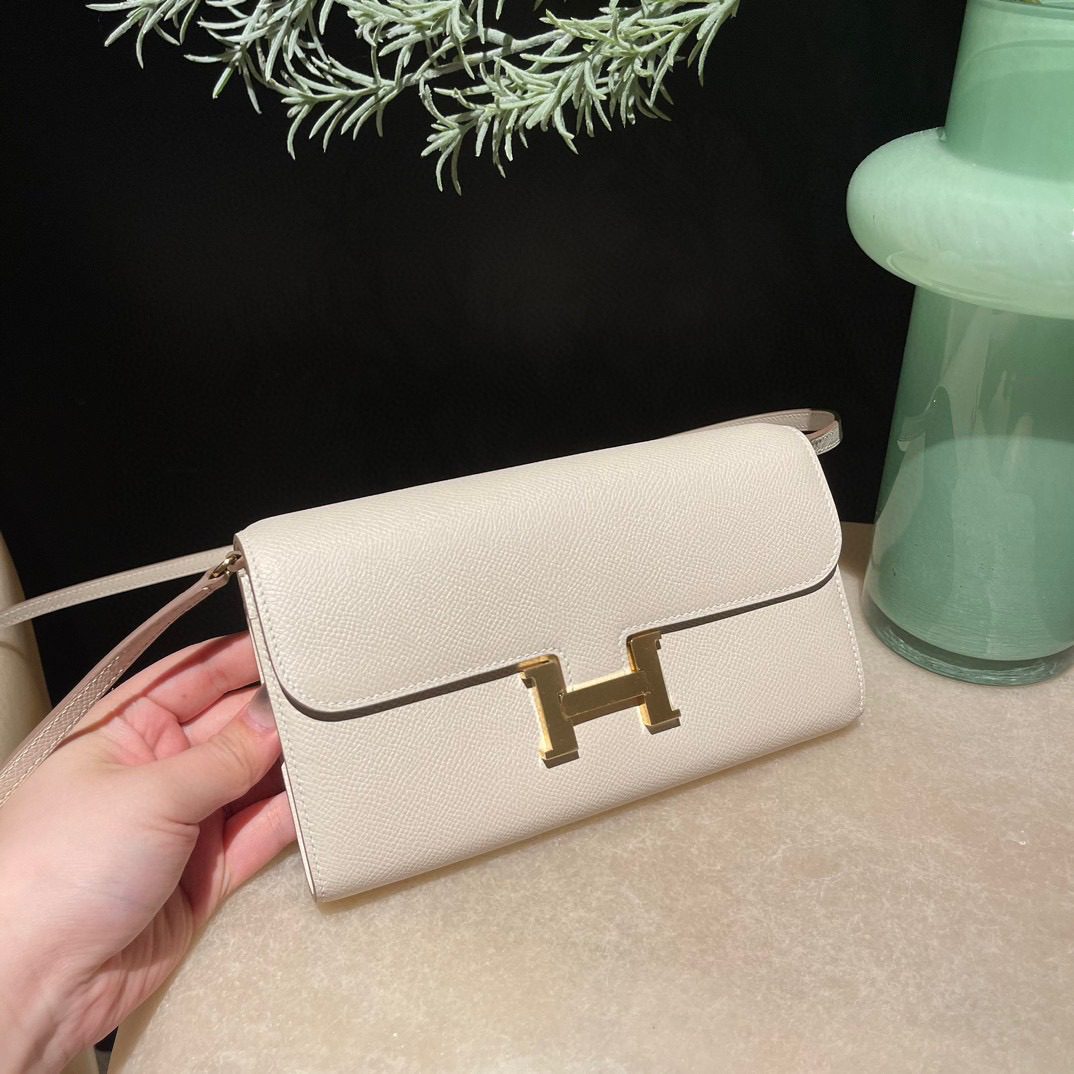 Hermès CONSTANCE To Go Epsom leather view 2