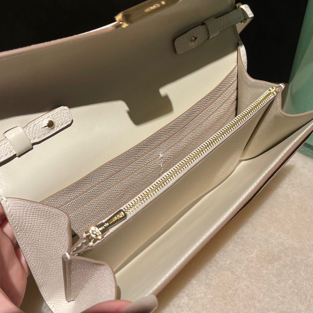Hermès CONSTANCE To Go Epsom leather view 8
