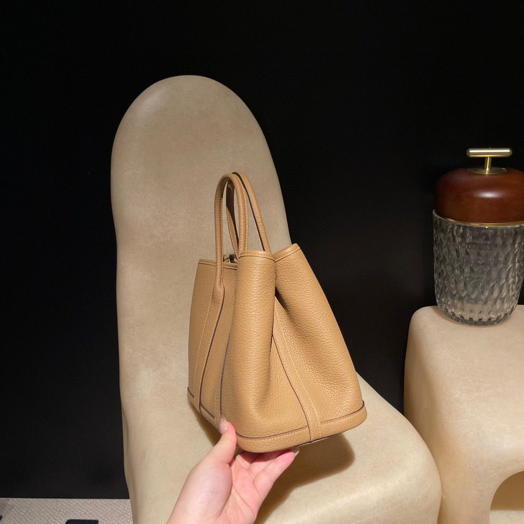 Hermès Garden Party 30 :0M Negonde leather view 3