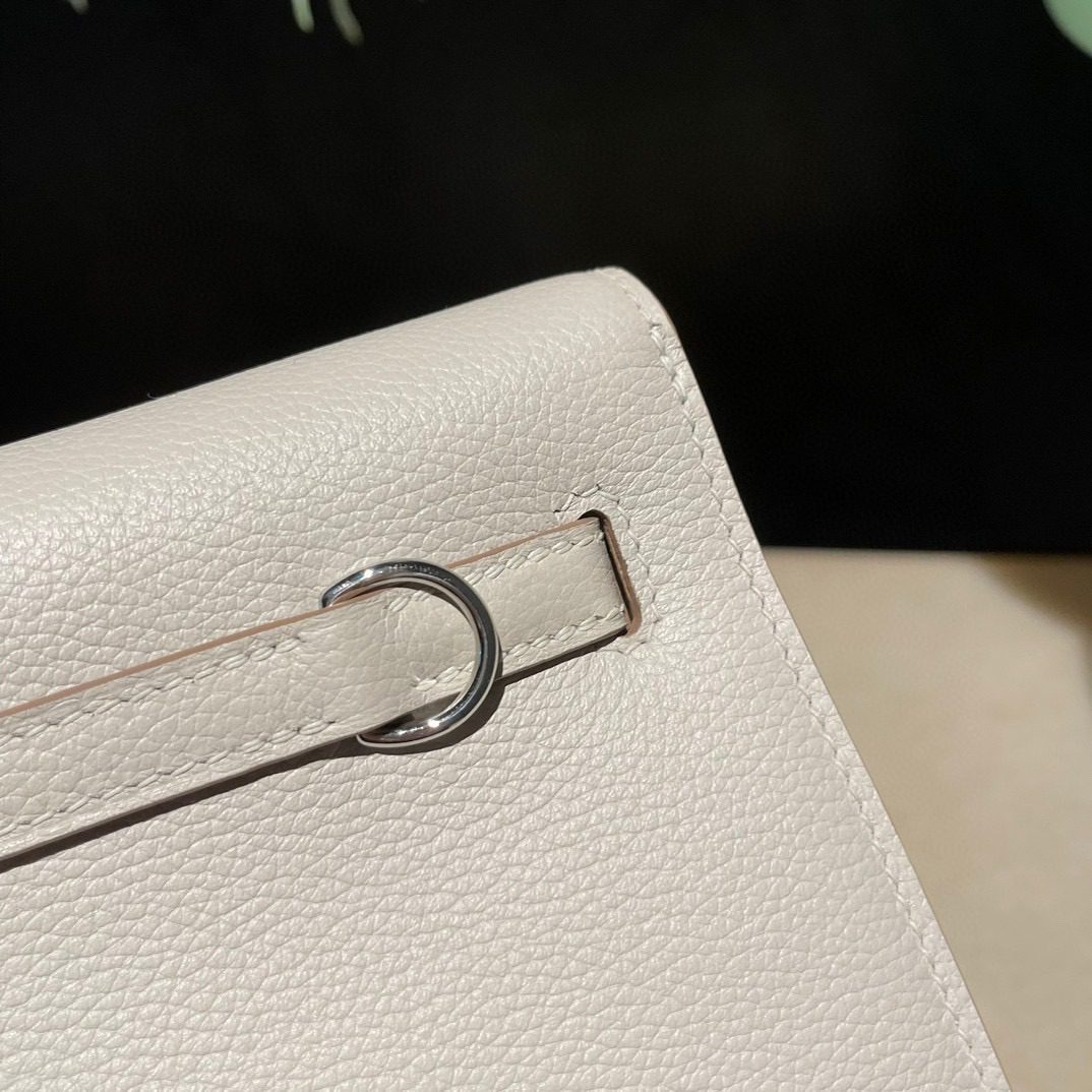 Hermès Kelly Danse Evercolor leather view 9