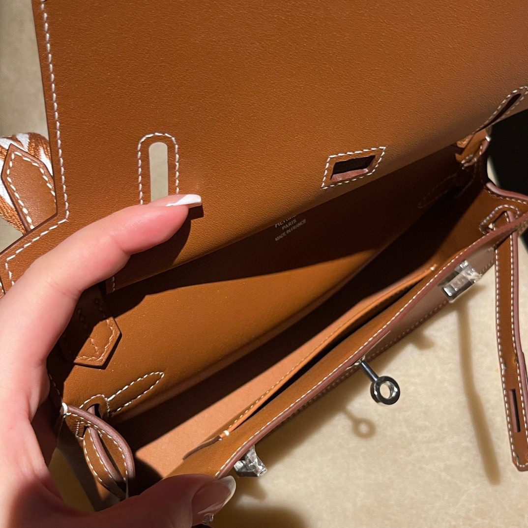 Hermès Jypsiere Mini Swift leather view 6