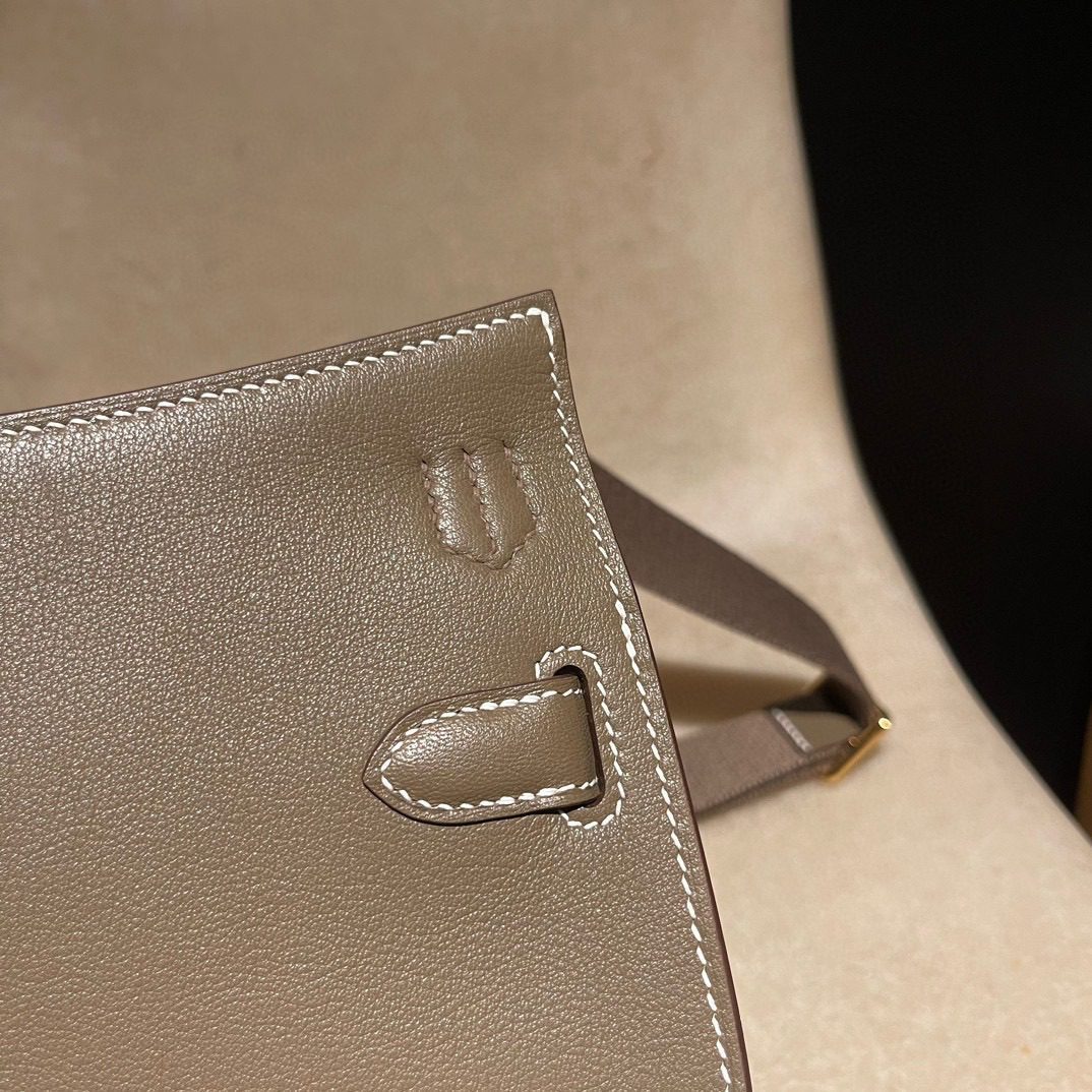 Hermès Jypsiere Mini Swift leather view 5