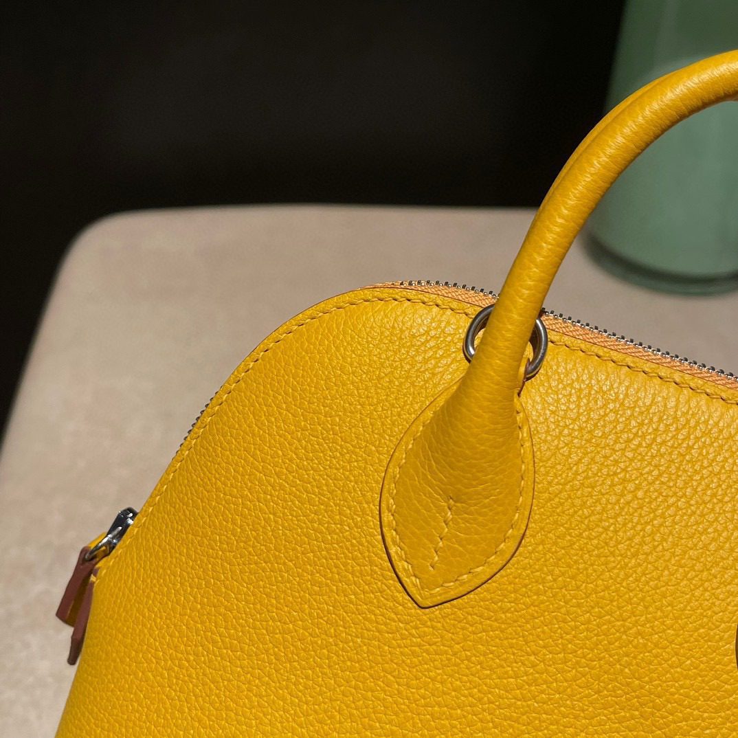 Hermès Mini Bolide 18 :9D Evercolor leather view 4
