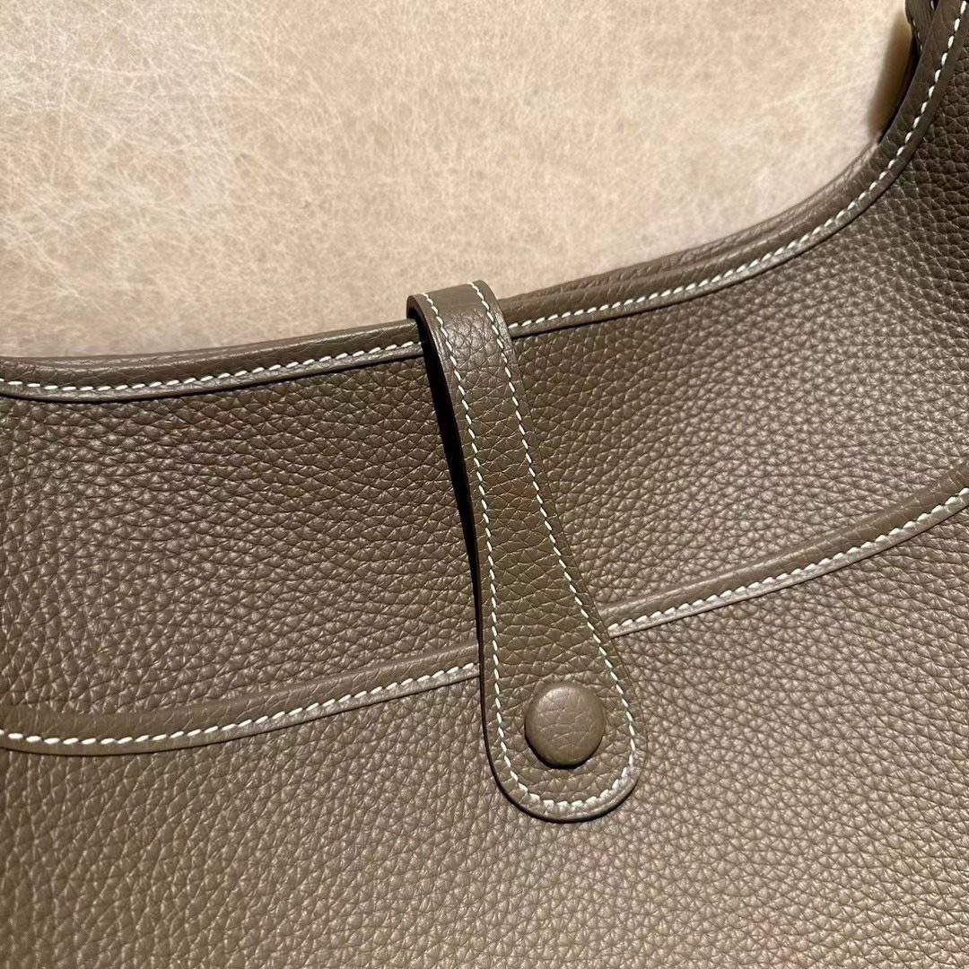 Hermès Evelyne 29 Clemence leather view 4