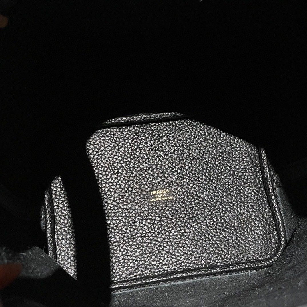 Hermès Picotin Lock 18 Clemence leather view 6