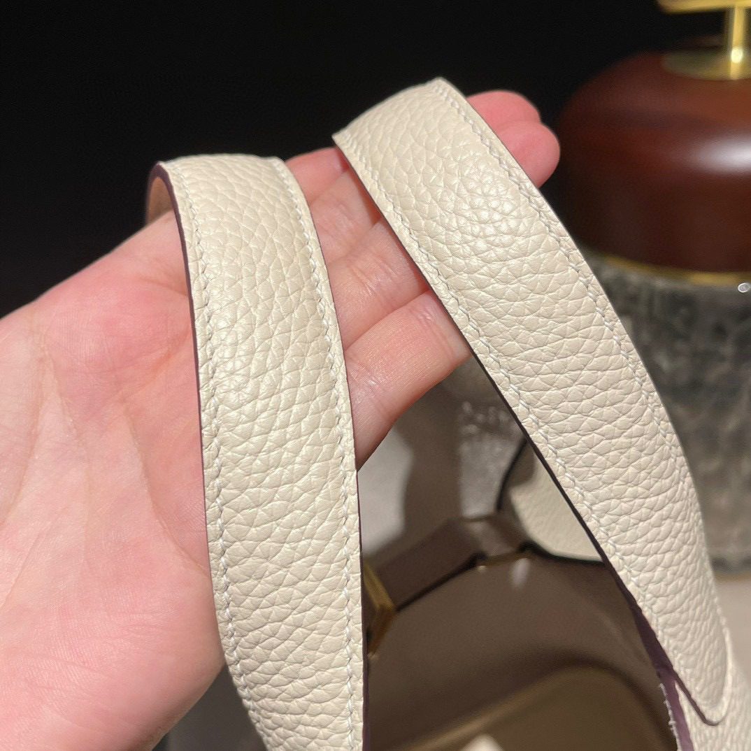 Hermès Picotin Lock 18 Clemence leather view 4