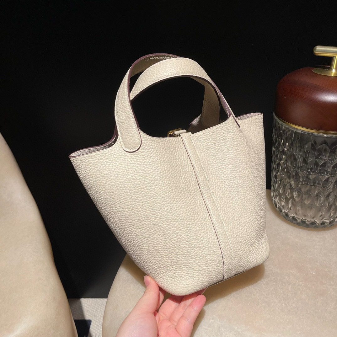 Hermès Picotin Lock 18 Clemence leather view 7