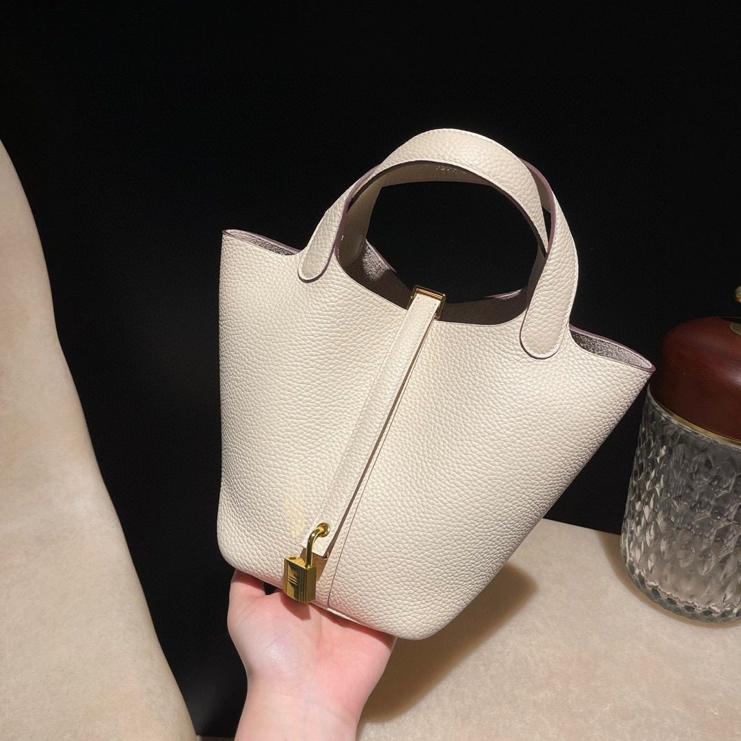 Hermès Picotin Lock 18 Clemence leather view 8