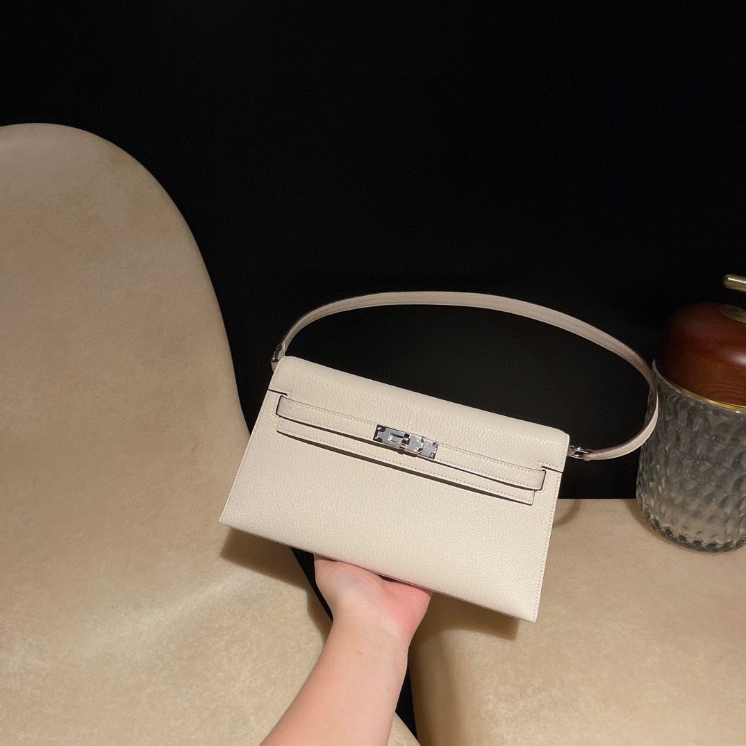 Hermès Kelly Elan Mysore leather view 2