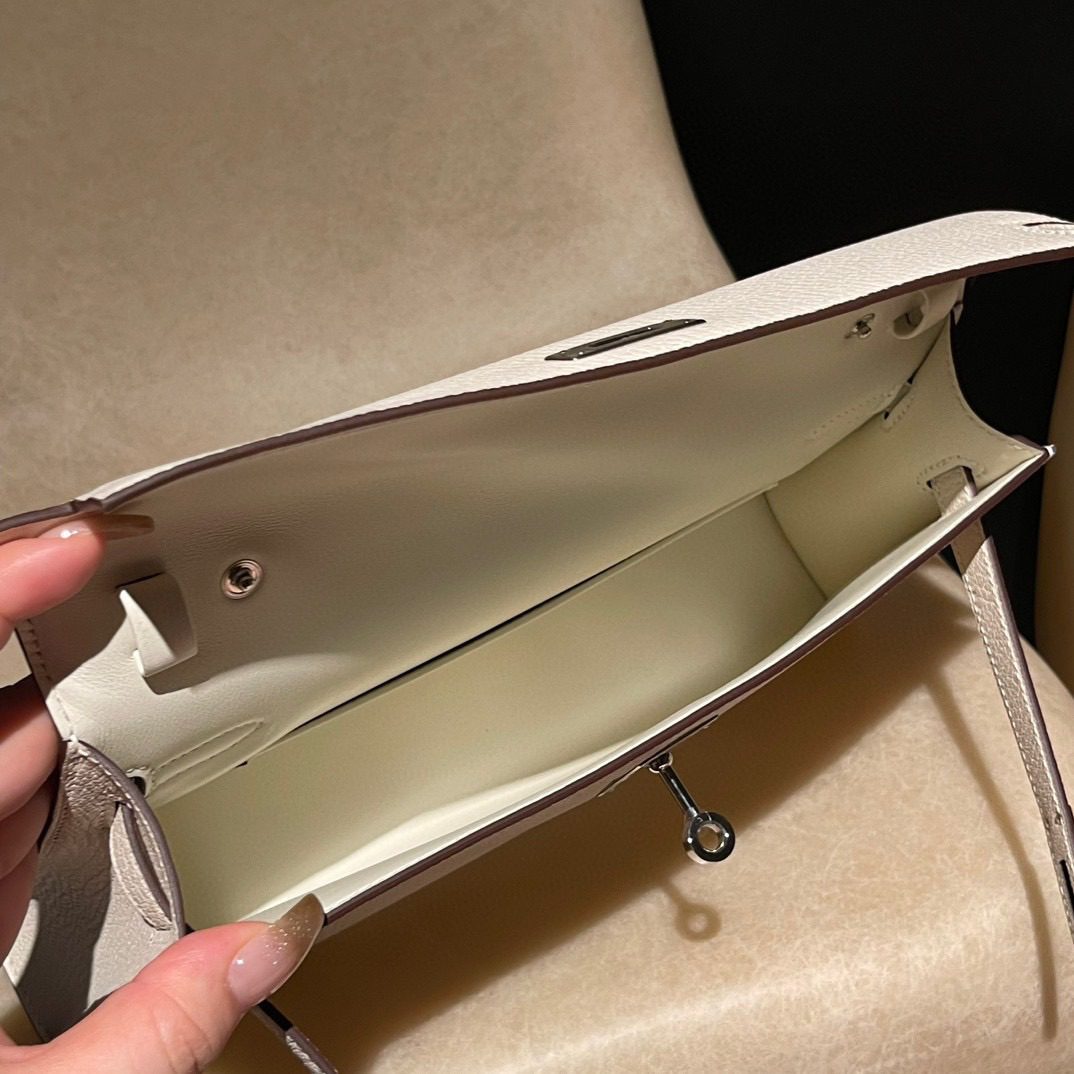 Hermès Kelly Elan Mysore leather view 7