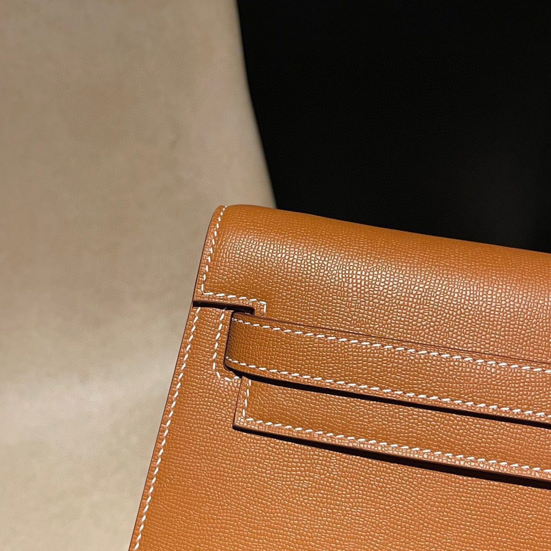 Hermès Kelly Elan Madam leather view 2