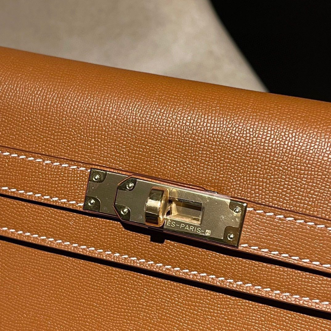 Hermès Kelly Elan Madam leather view 3